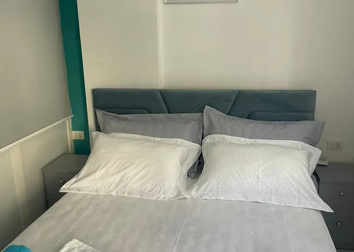 Roel&alvi Relax * Golem (Tirana)