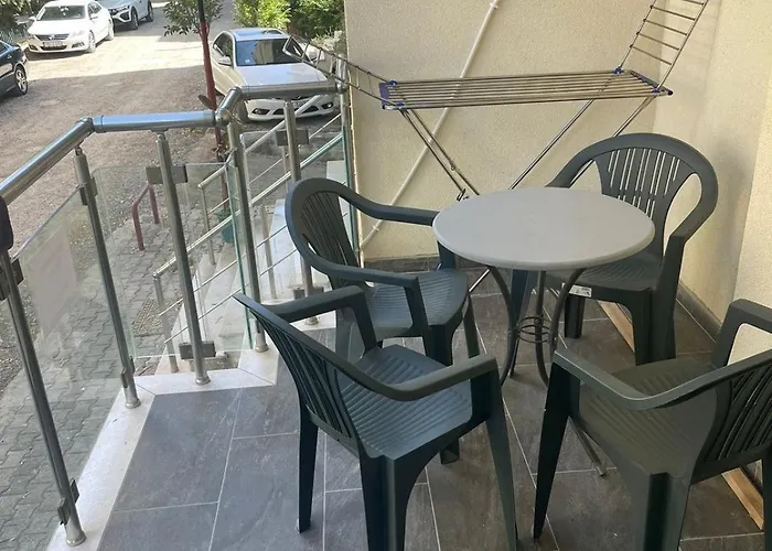 Roel&alvi Relax Apartment Golem (Tirana)