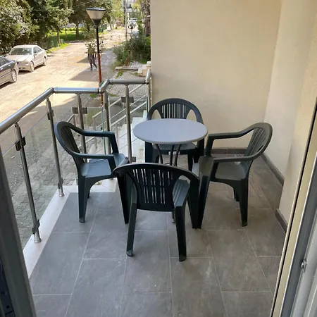 Roel&alvi Relax Apartment Golem (Tirana)